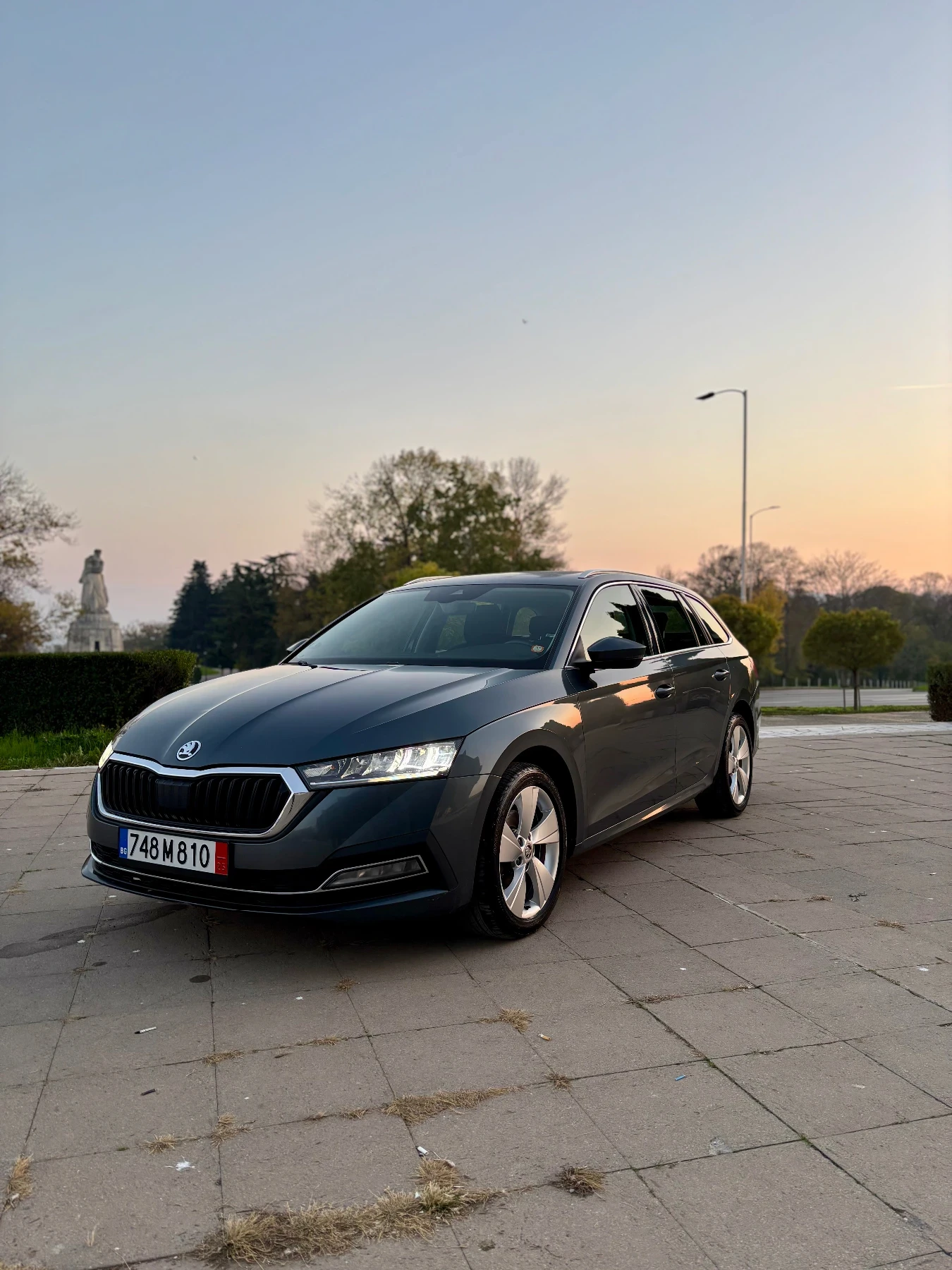 Skoda Octavia 2.0 TDI 150 7-DSG Digital Distronic CarPlay Camera | Mobile.bg   1
