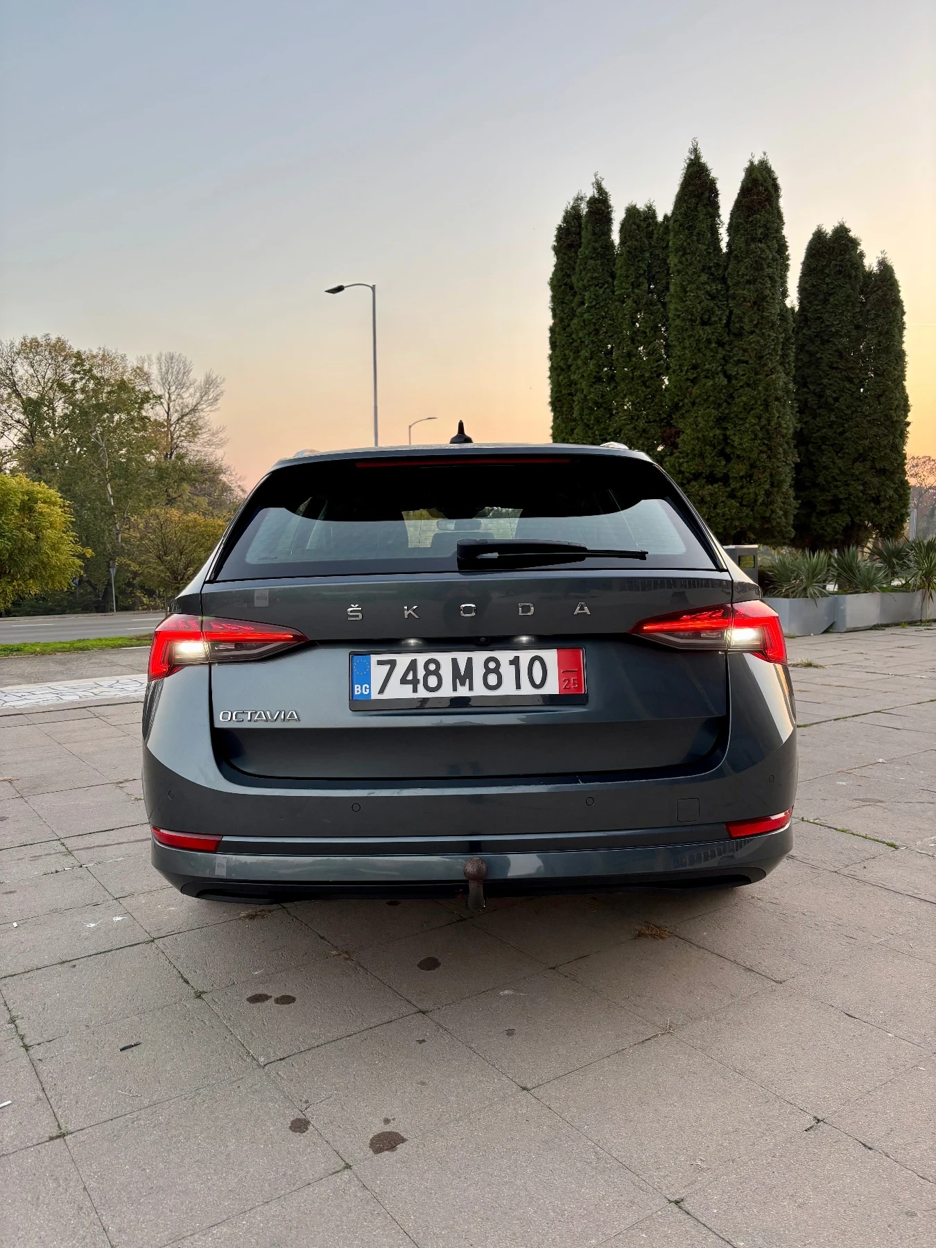 Skoda Octavia 2.0 TDI 150 7-DSG Digital Distronic CarPlay Camera | Mobile.bg   6