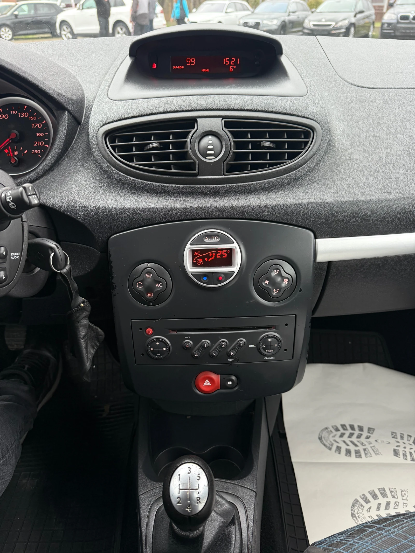 Renault Clio 1.2i 75 * * * 4 *  | Mobile.bg   15