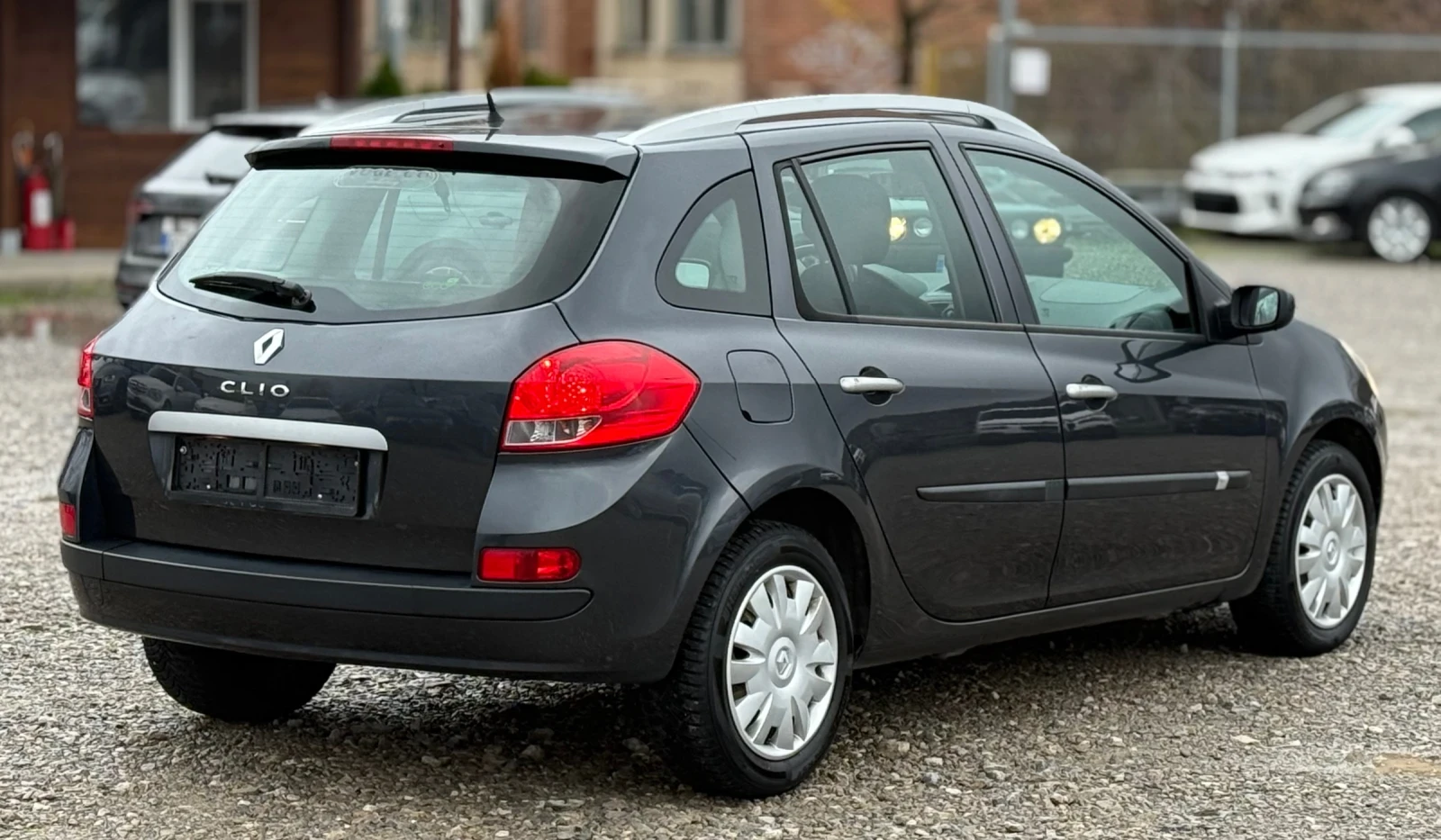 Renault Clio 1.2i 75 * * * 4 *  | Mobile.bg   6