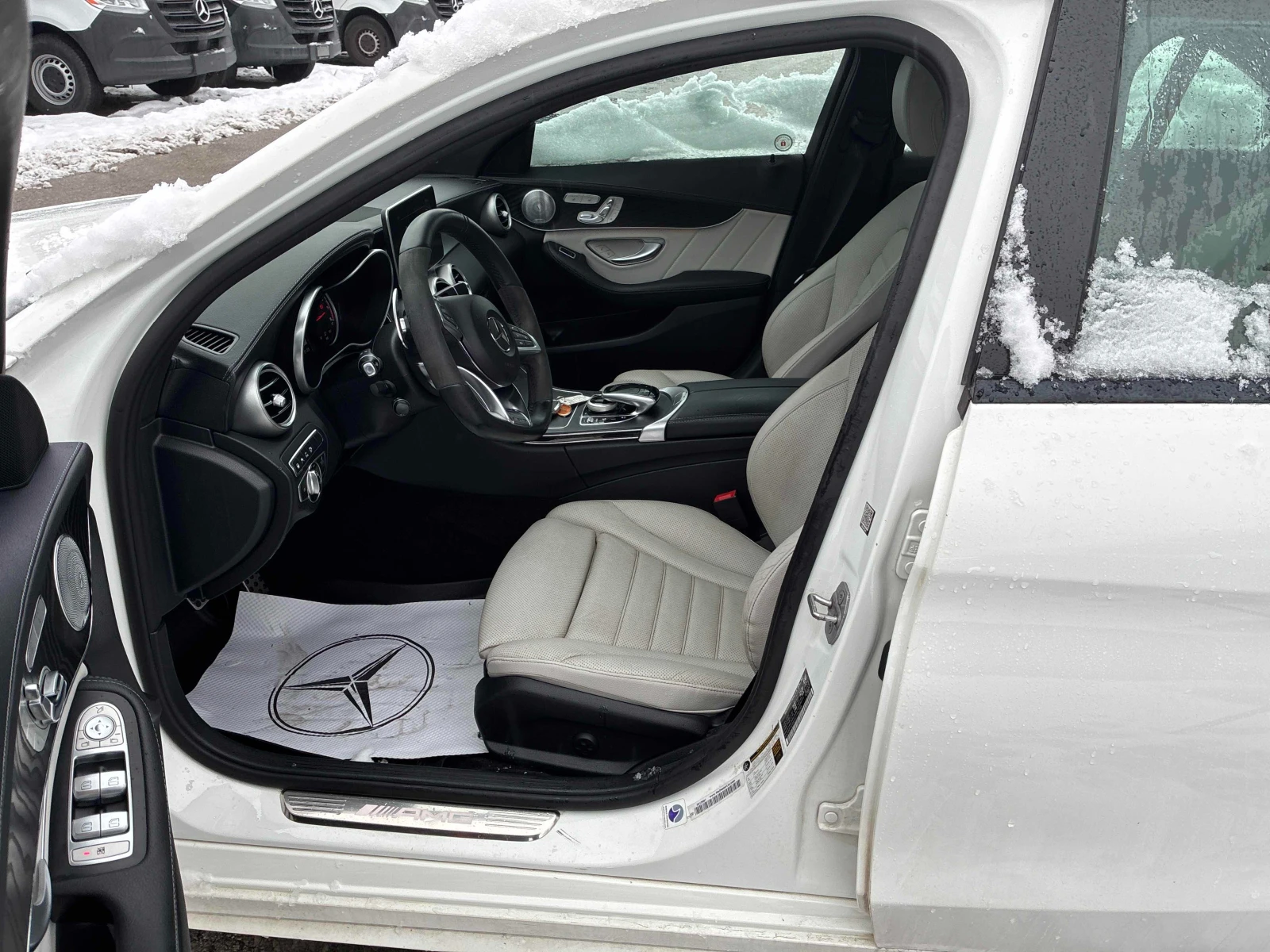 Mercedes-Benz C 43 AMG * * CARFAX * * АВТО КРЕДИТ * *  - изображение 7