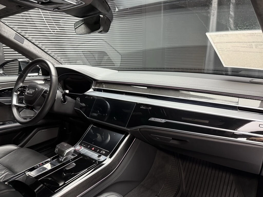 Audi S8 * LWB 4.0T QUATTRO 8SP TIPTRONIC * CARFAX * ��� �� | Mobile.bg � ����������� 12