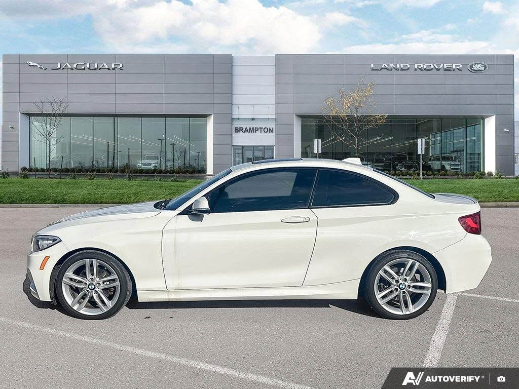 BMW 228 2 Series* 228i* xDrive* AWD* АвтоКредит* (ЦЕНА ДО  - изображение 4