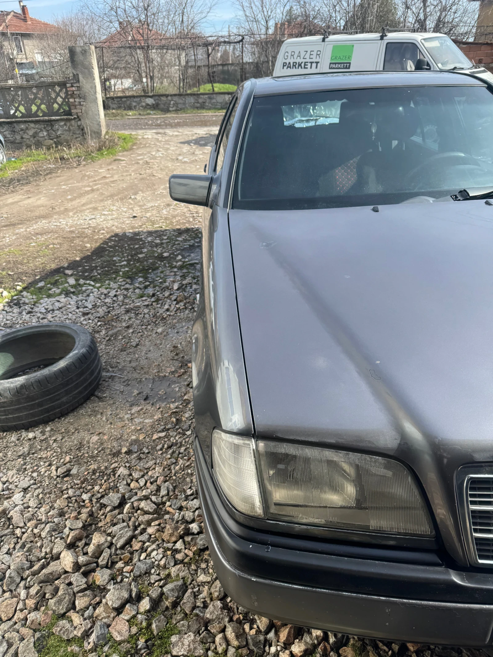 Mercedes-Benz C 180  - изображение 2