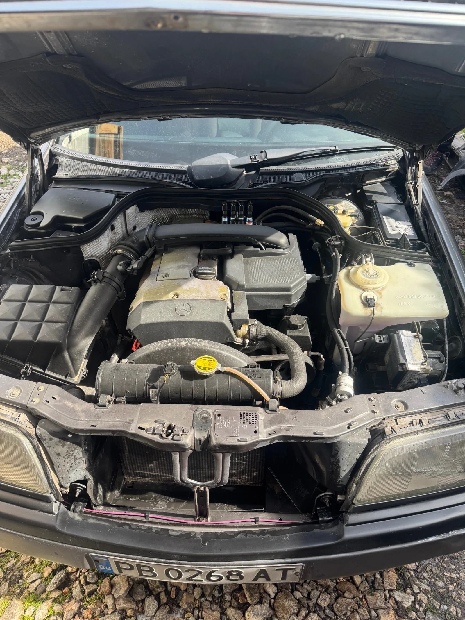 Mercedes-Benz C 180  - изображение 9