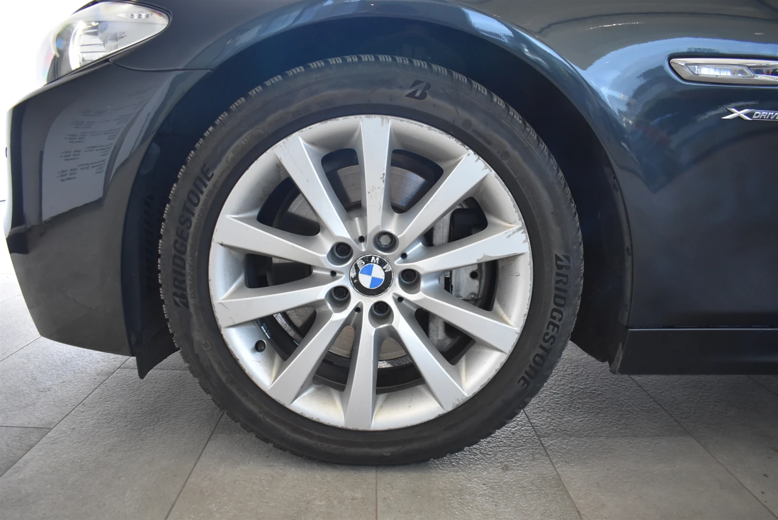 BMW 530 xDrive Sedan - изображение 5