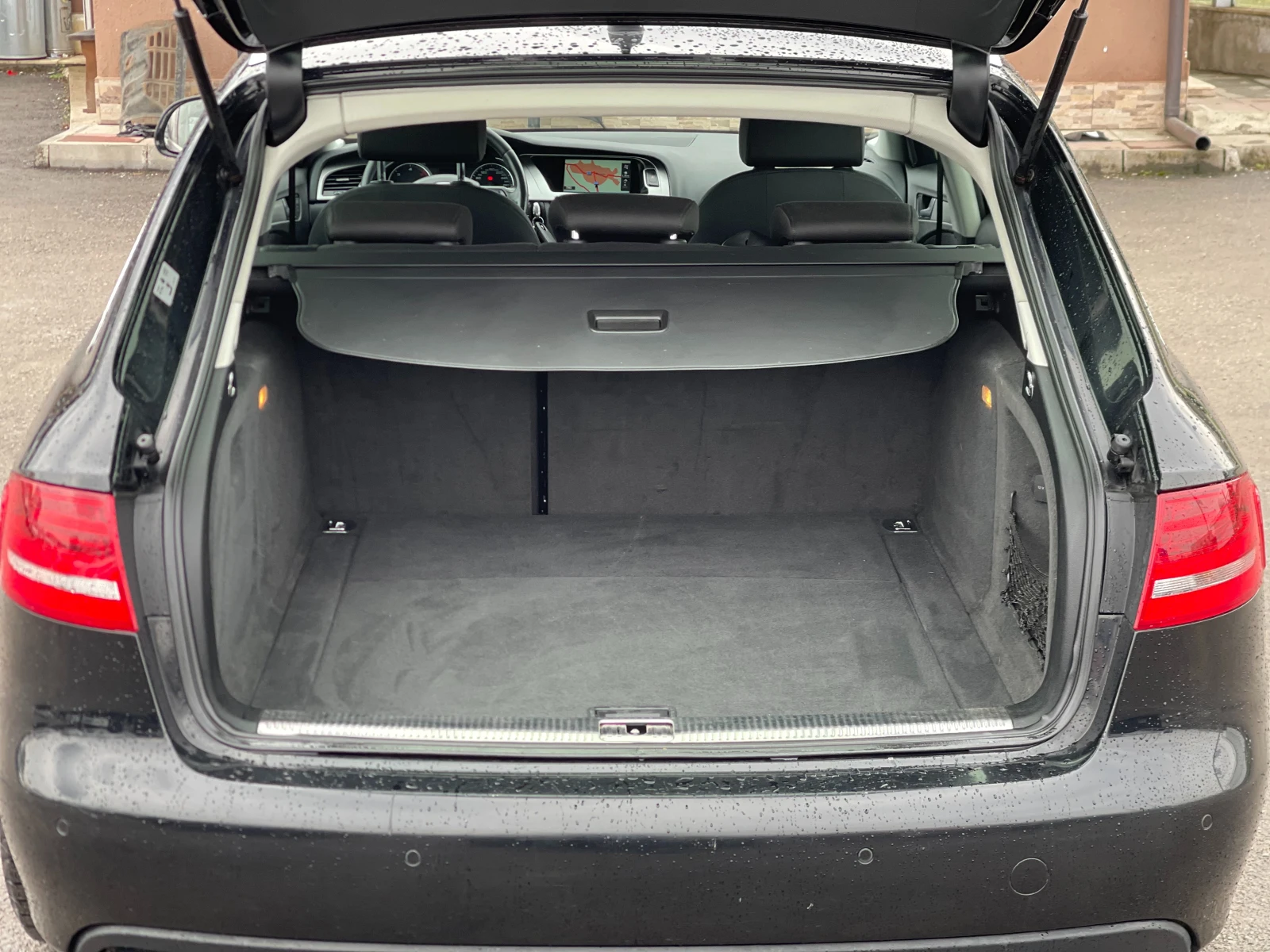 Audi A4 2.0TDi Ambition, снимка 9 - Автомобили и джипове - 53958399