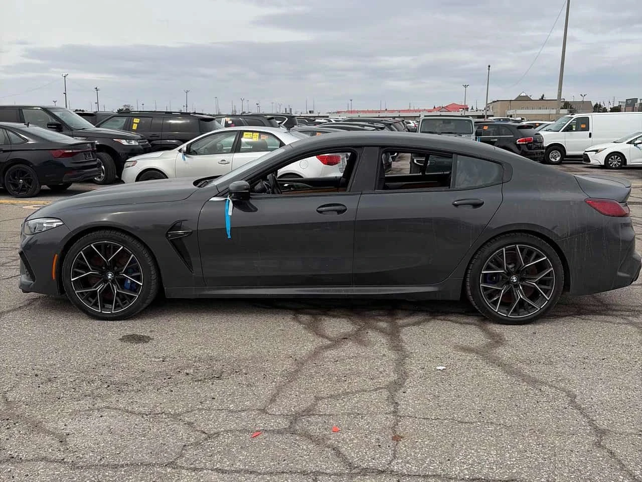 BMW M8 * GranCoupe* ДИСТРОНИК* HEAD UP* ОБДУХВАНЕ* 360КАМ, снимка 3 - Автомобили и джипове - 54034283