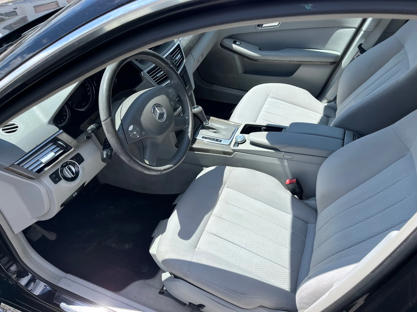 Mercedes-Benz E 220 CDI | Mobile.bg � ����������� 12