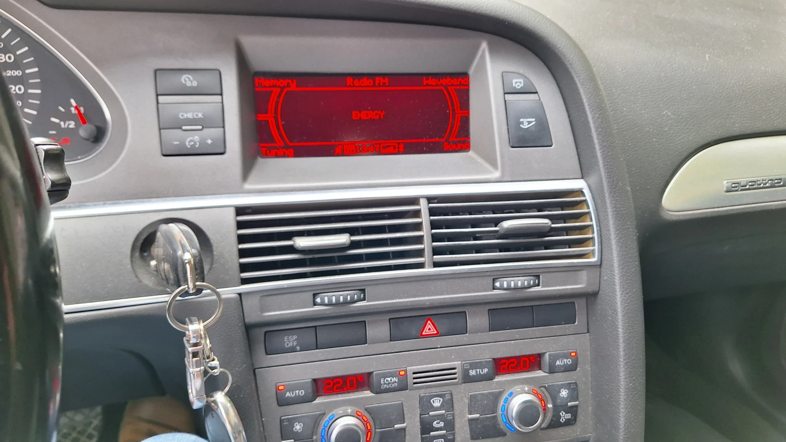 Audi A6 2.7 TDI Quattro, снимка 16 - Автомобили и джипове - 54605800