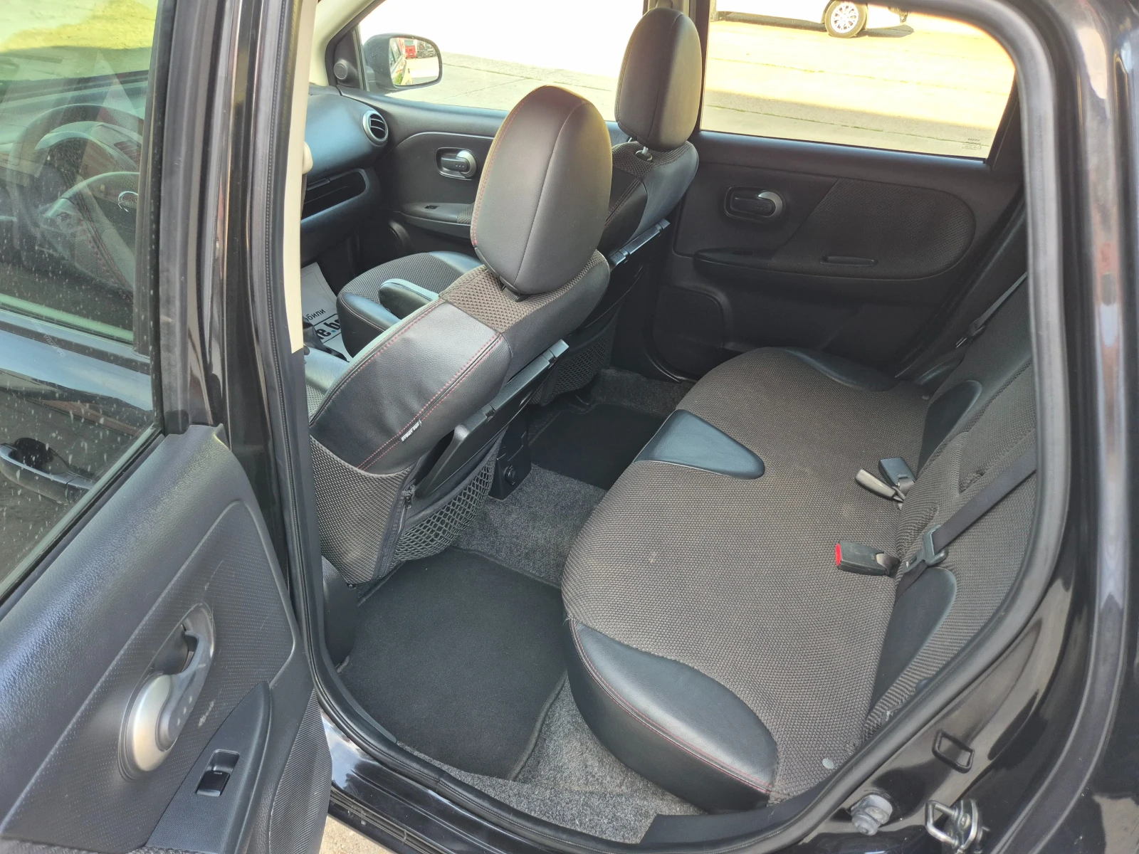 Nissan Note 1.5 DCI-ИТАЛИЯ , снимка 8 - Автомобили и джипове - 54909799