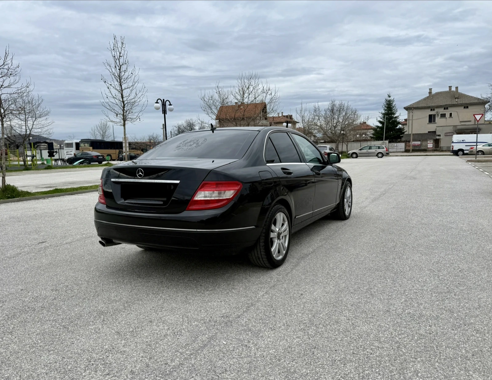 Mercedes-Benz C 220 Avantgarde* 646 Мотор* ГОТОВ ЛИЗИНГ, снимка 8 - Автомобили и джипове - 55023876