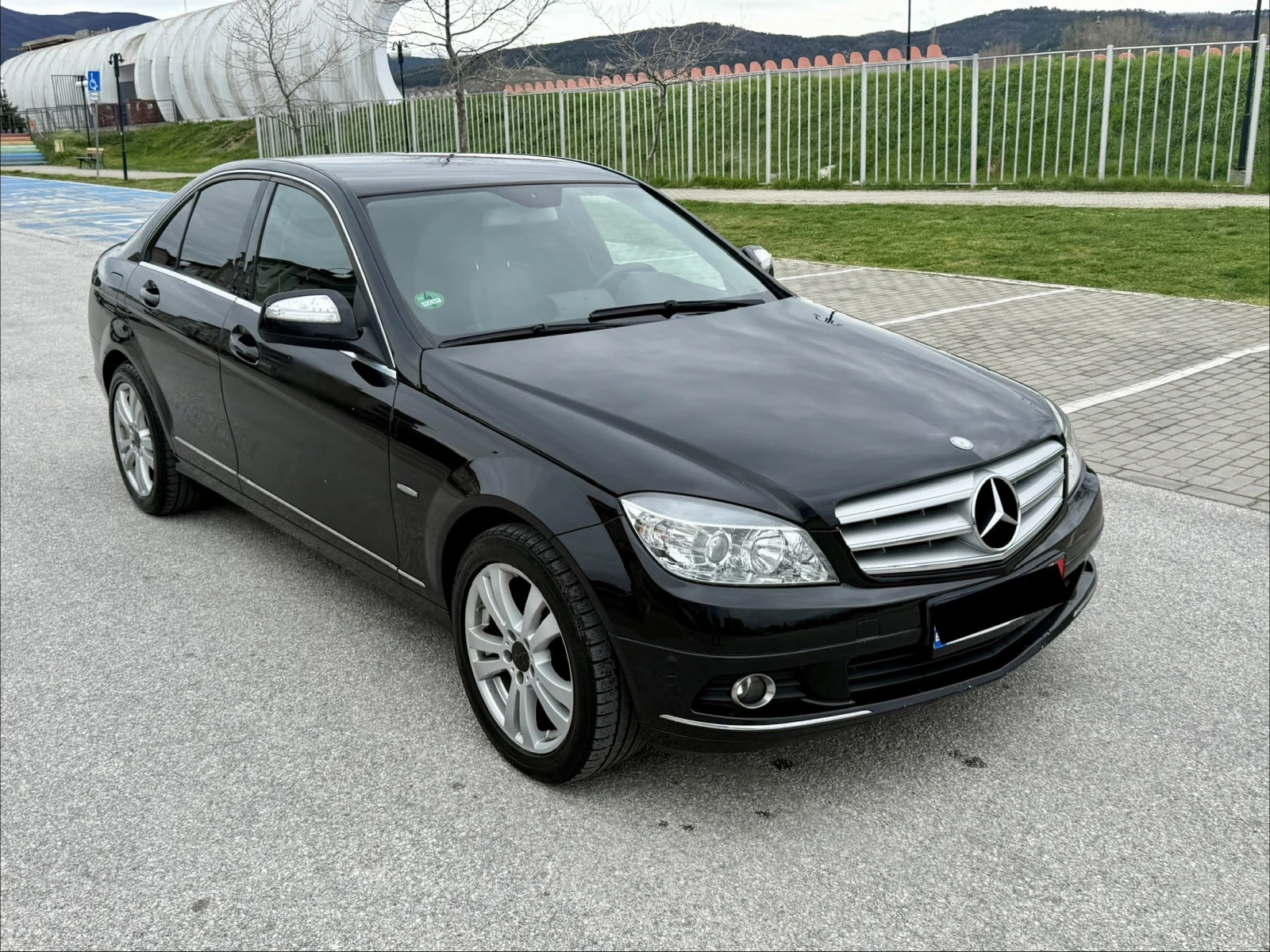 Mercedes-Benz C 220 Avantgarde* 646 Мотор* ГОТОВ ЛИЗИНГ, снимка 2 - Автомобили и джипове - 55023876