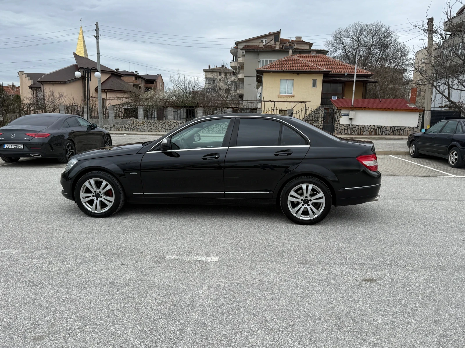 Mercedes-Benz C 220 Avantgarde* 646 Мотор* ГОТОВ ЛИЗИНГ, снимка 4 - Автомобили и джипове - 55023876