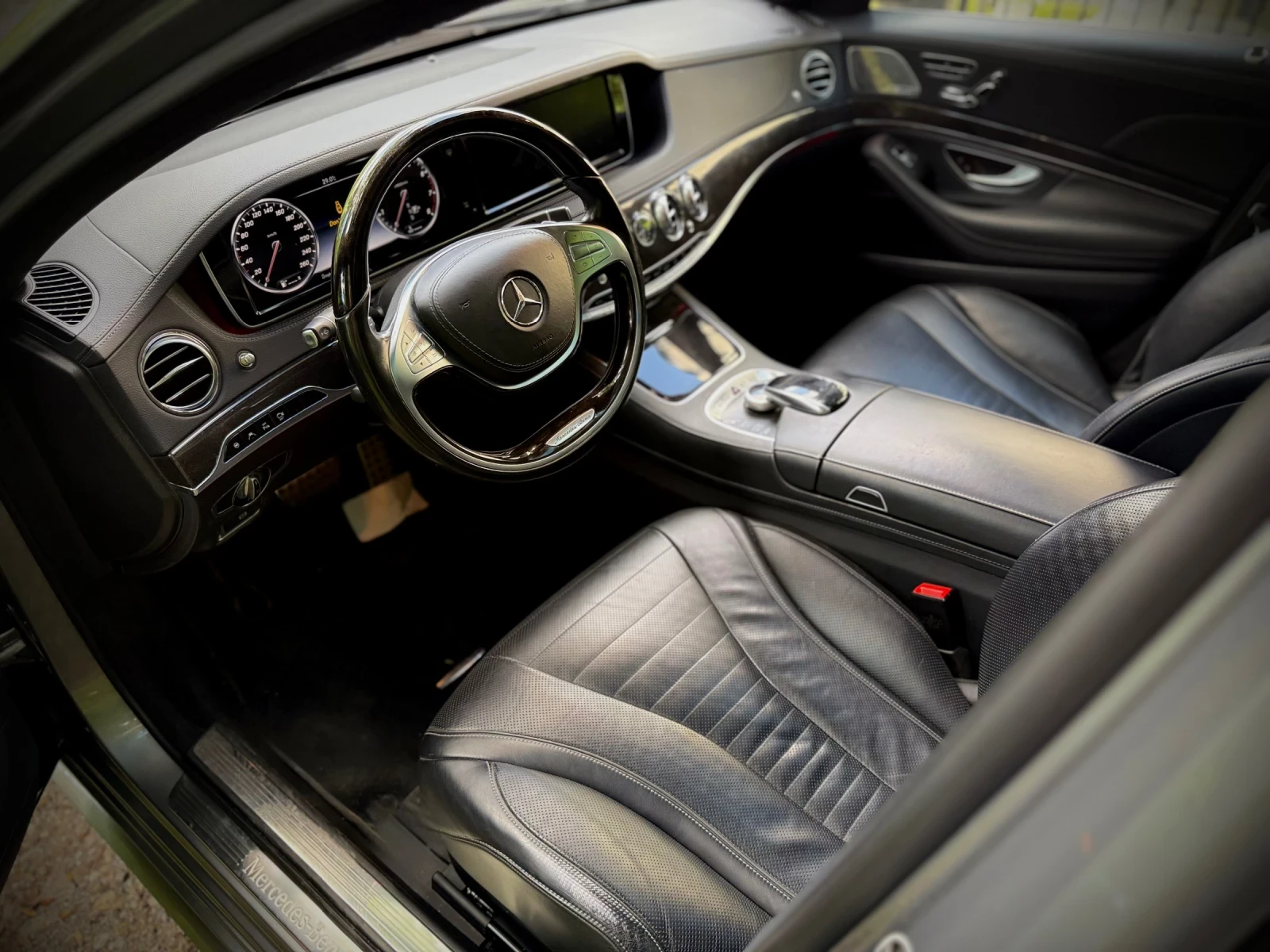 Mercedes-Benz S 500 AMG/BURMESTER/FULL/ЛИЗИНГ!, снимка 7 - Автомобили и джипове - 55283966