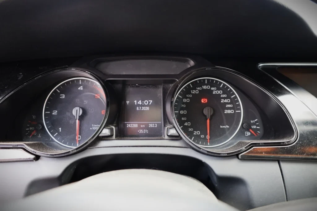 Audi A5 3.0D S-LINE ЛИЗИНГ, снимка 6 - Автомобили и джипове - 56496278