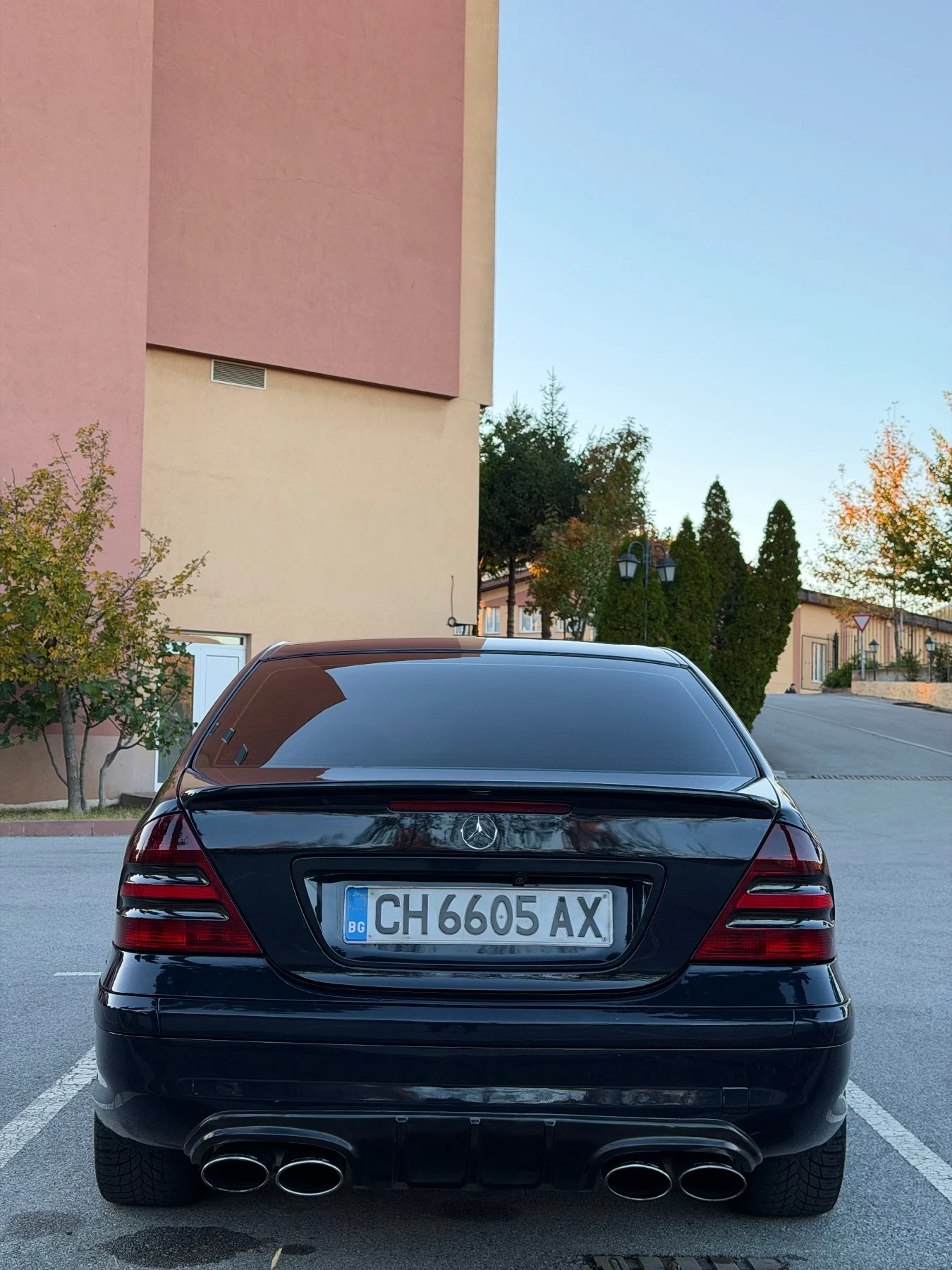 Mercedes-Benz C 220, снимка 5 - Автомобили и джипове - 56629945