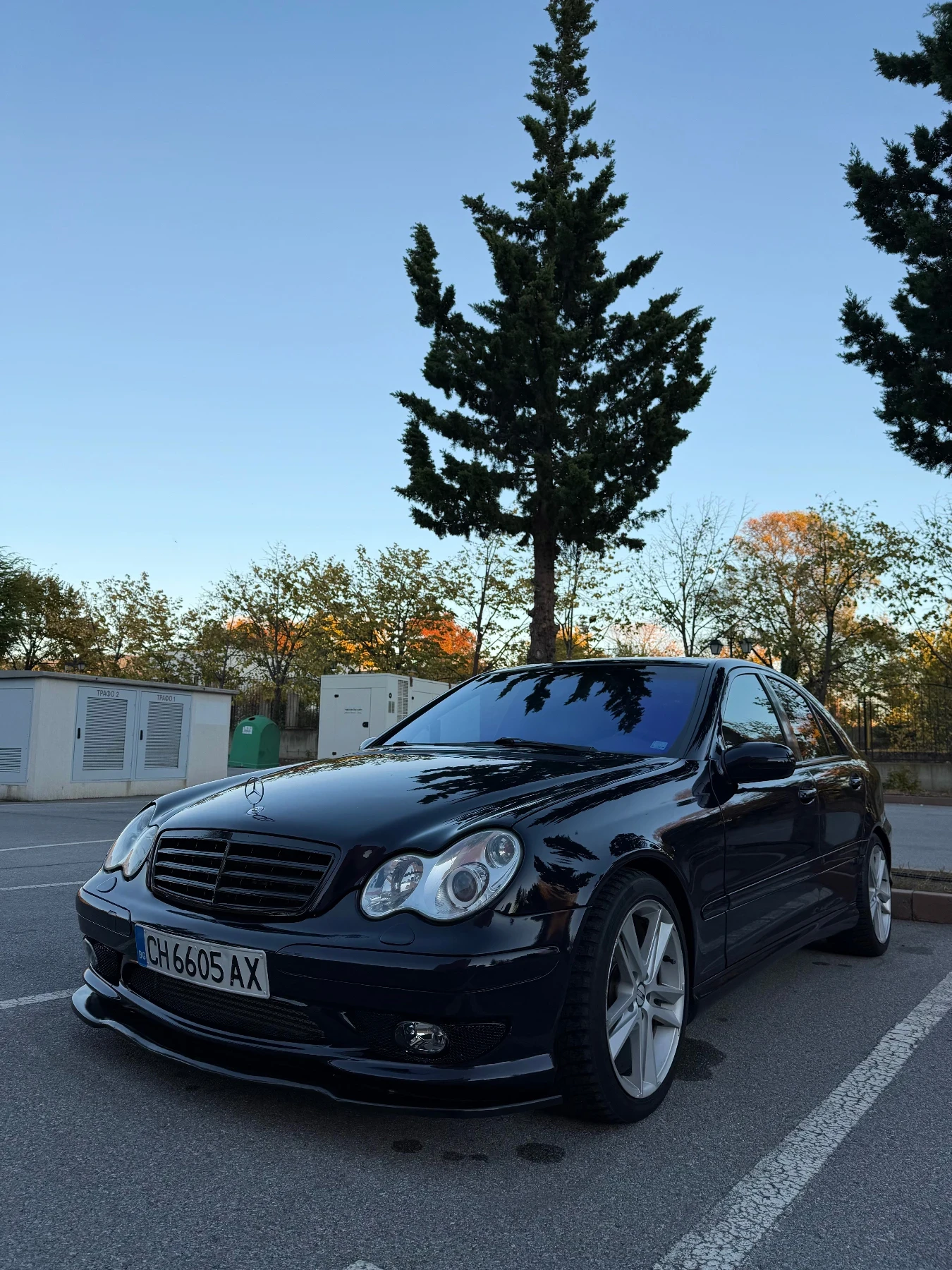 Mercedes-Benz C 220, снимка 3 - Автомобили и джипове - 56629945