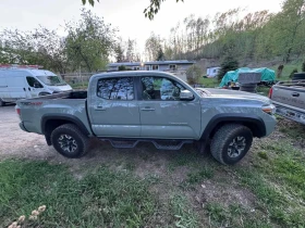 Toyota Tacoma * 4x4 Double Cab SB * CARFAX * БЕЗ ИНЦИДЕНТИ, снимка 9