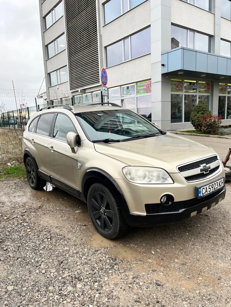 Chevrolet Captiva, снимка 3 - Автомобили и джипове - 47823570