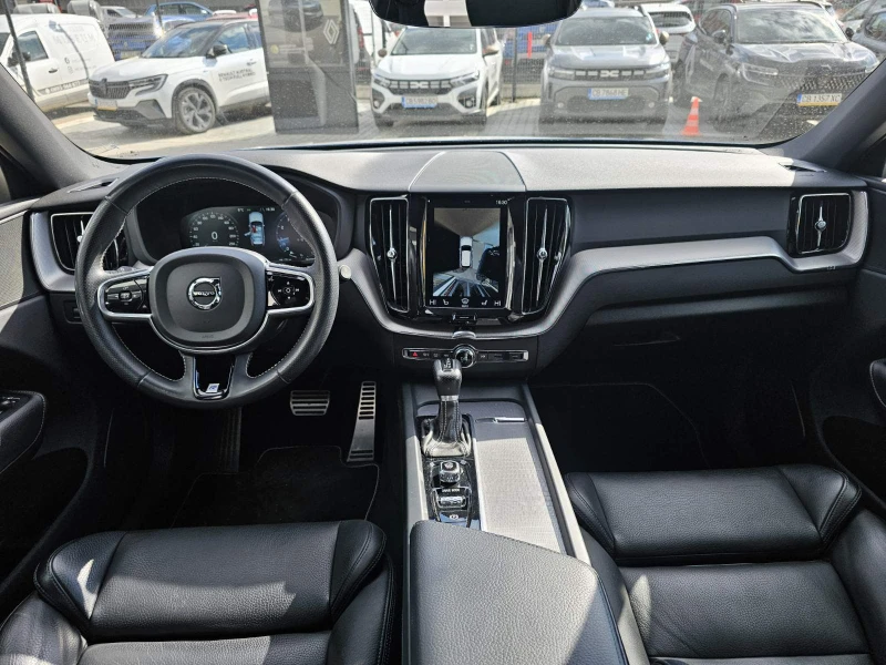 Volvo XC60 2.0 T8 AWD (320 к.с.) авт, снимка 7 - Автомобили и джипове - 51189985
