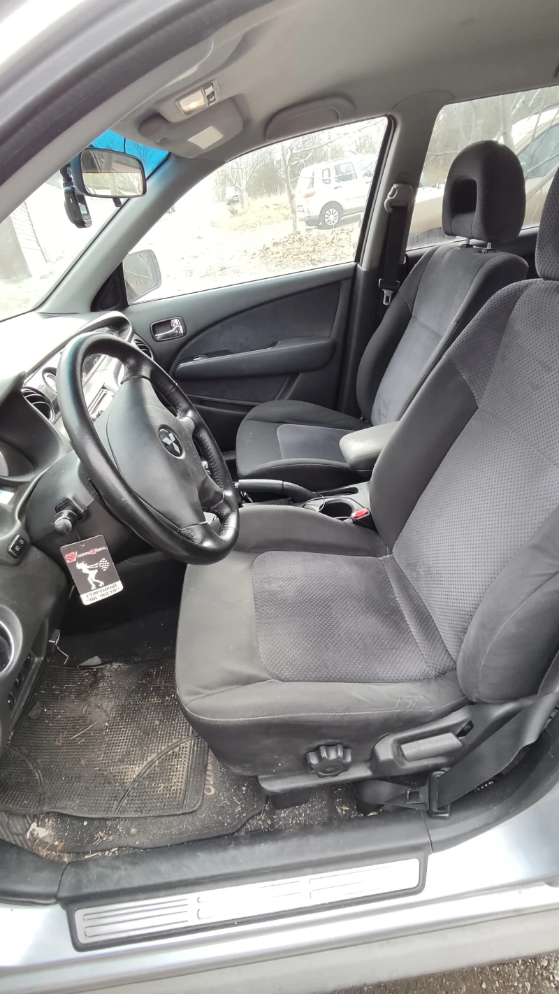 Mitsubishi Outlander 2.0 Бензин/ГАЗ, снимка 6 - Автомобили и джипове - 52676062