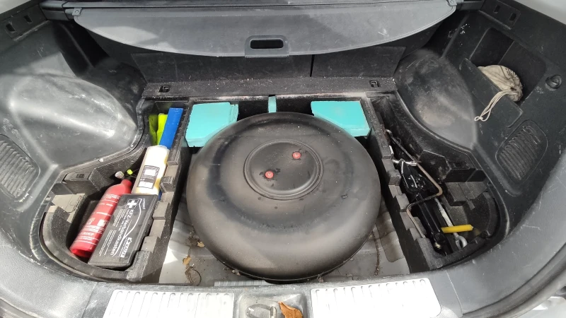 Mitsubishi Outlander 2.0 Бензин/ГАЗ, снимка 5 - Автомобили и джипове - 52676062