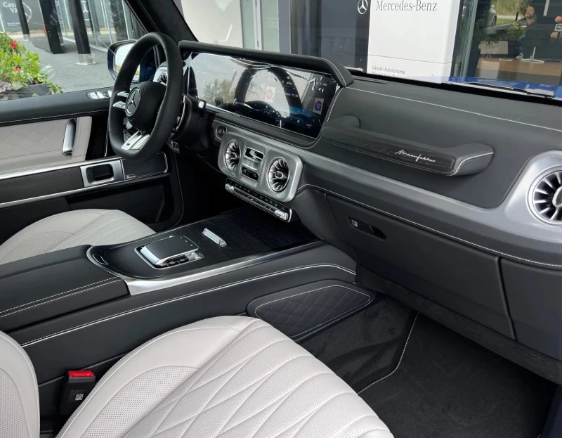 Mercedes-Benz G 63 AMG, снимка 4 - Автомобили и джипове - 52332467