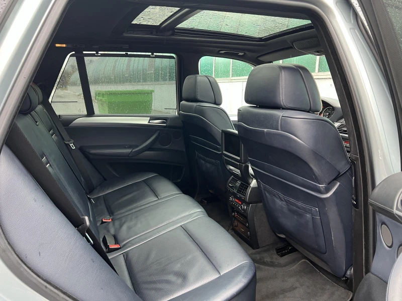BMW X5 от BMW БЪЛГАРИЯ, снимка 14 - Автомобили и джипове - 52627376