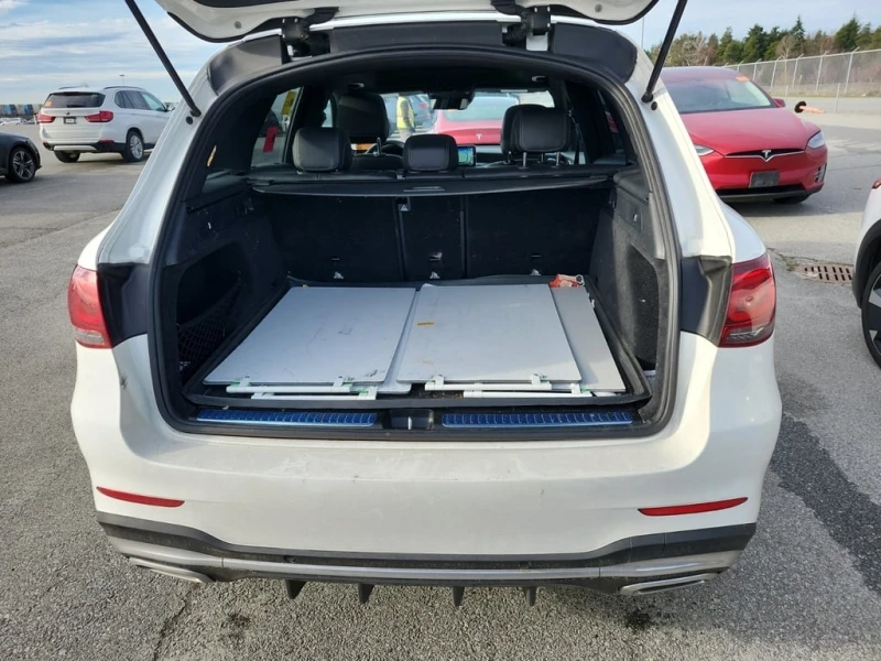 Mercedes-Benz GLC * 300 * CARFAX * БЕЗ ПЪРВОНАЧАЛНА ВНОСКА, снимка 14 - Автомобили и джипове - 52968613