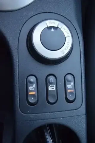 Nissan Qashqai 2, 0i-4х4/АВТОМАТИК/ПАНОРАМА/KEYLESS/ПОДГРЕВ/ТОП!!, снимка 11 - Автомобили и джипове - 52840978