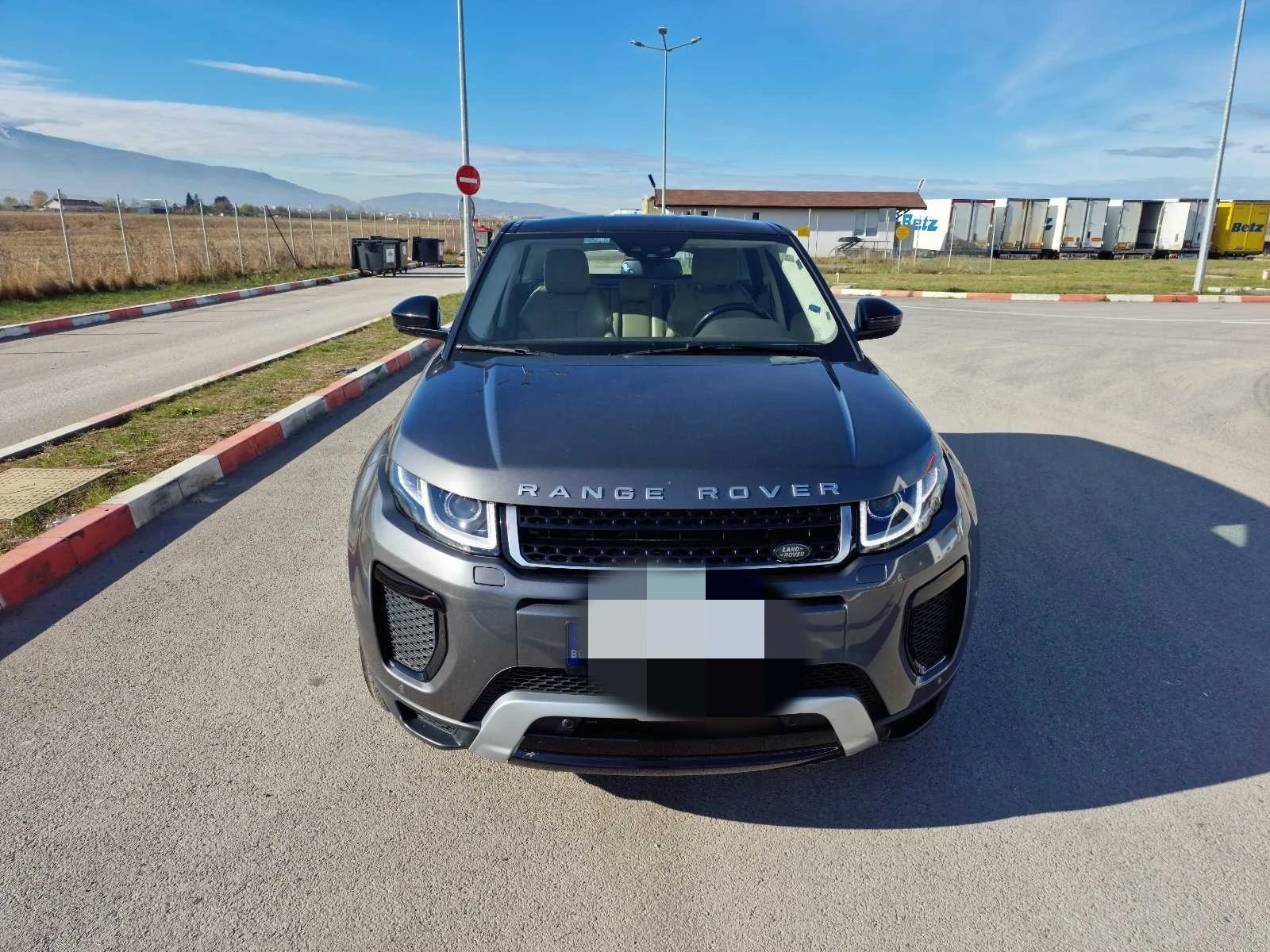 Land Rover Range Rover Evoque 2.0 TD4 - изображение 2