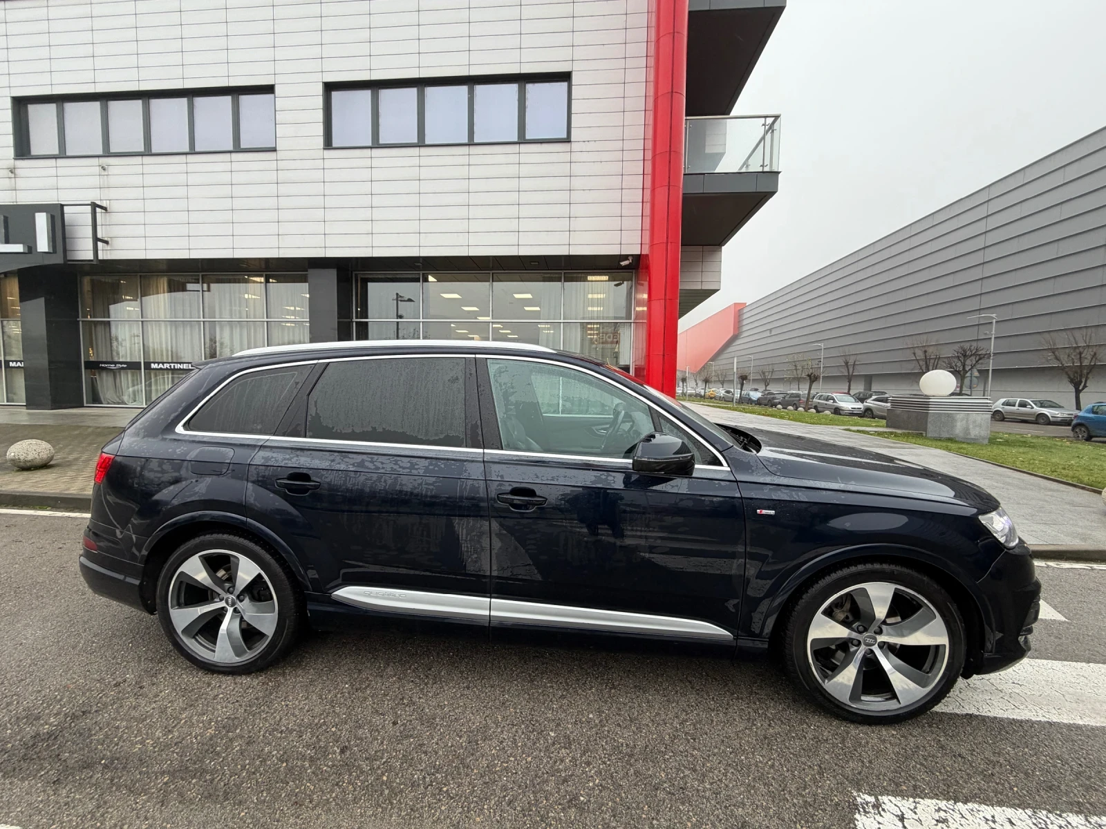 Audi Q7 Sline* Plus* 3.0TDI* 7места* УНИКАТ - изображение 3