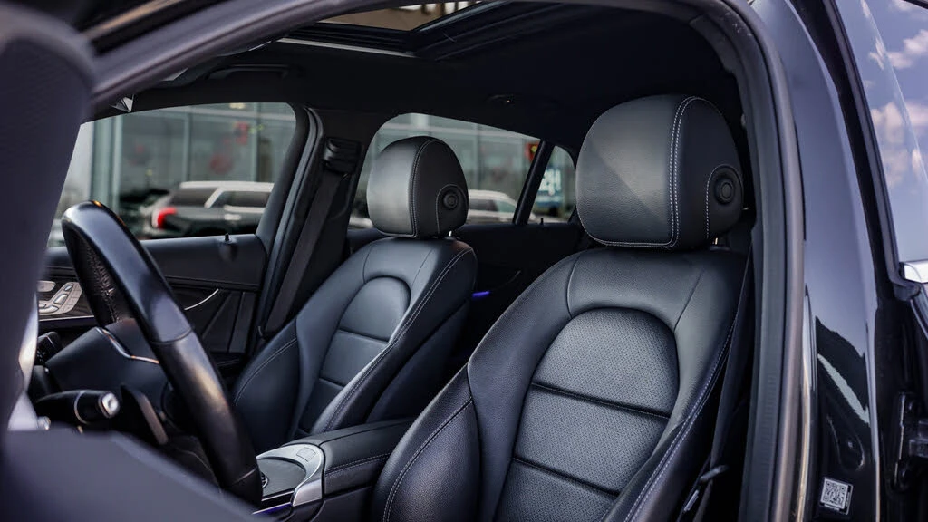 Mercedes-Benz GLC 300 ПАМЕТ* 360 КАМЕРА* ПАНОРАМА, снимка 11 - Автомобили и джипове - 53838205