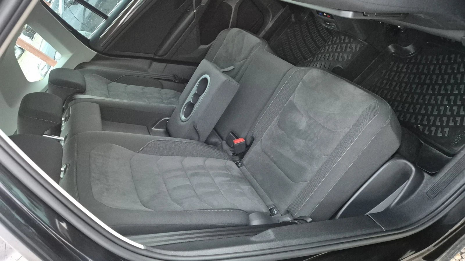 VW Tiguan 2.0TDI DIGITAL 4 MOTION 100%РЕАЛНИ КМ ЛИЗИНГ ВИДЕО, снимка 6 - Автомобили и джипове - 54033747