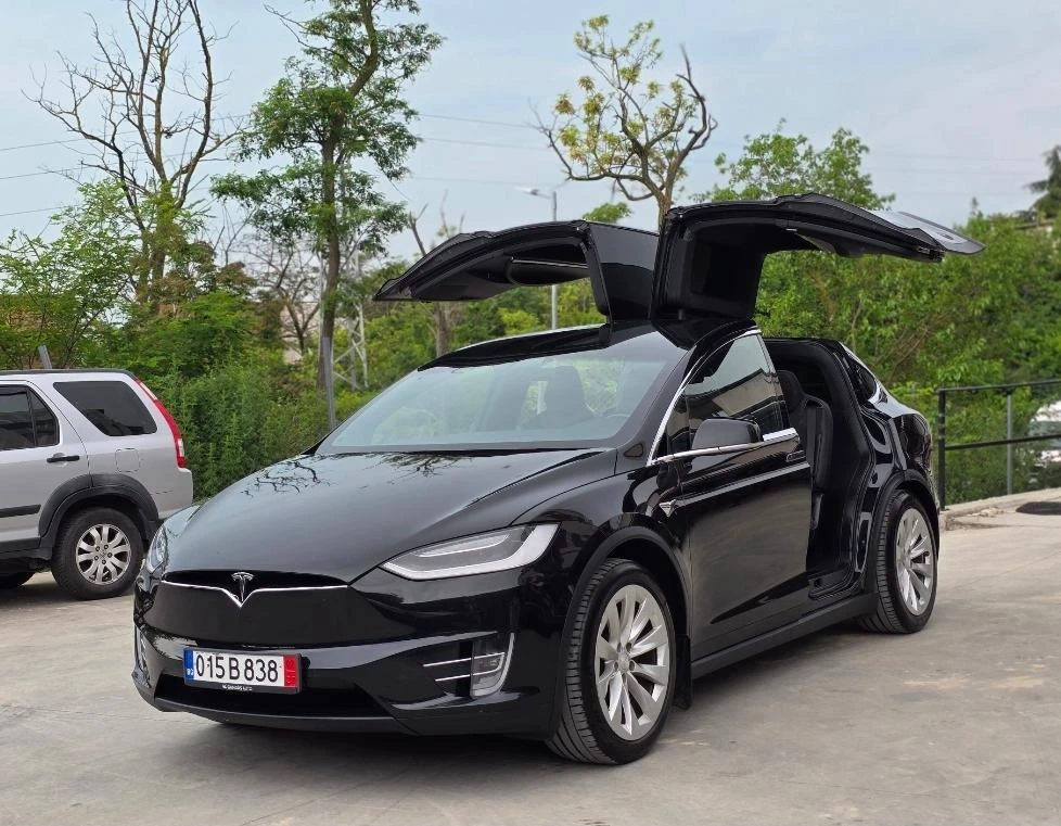 Tesla Model X 4х4 Перфектен ГАРАНЦИЯ