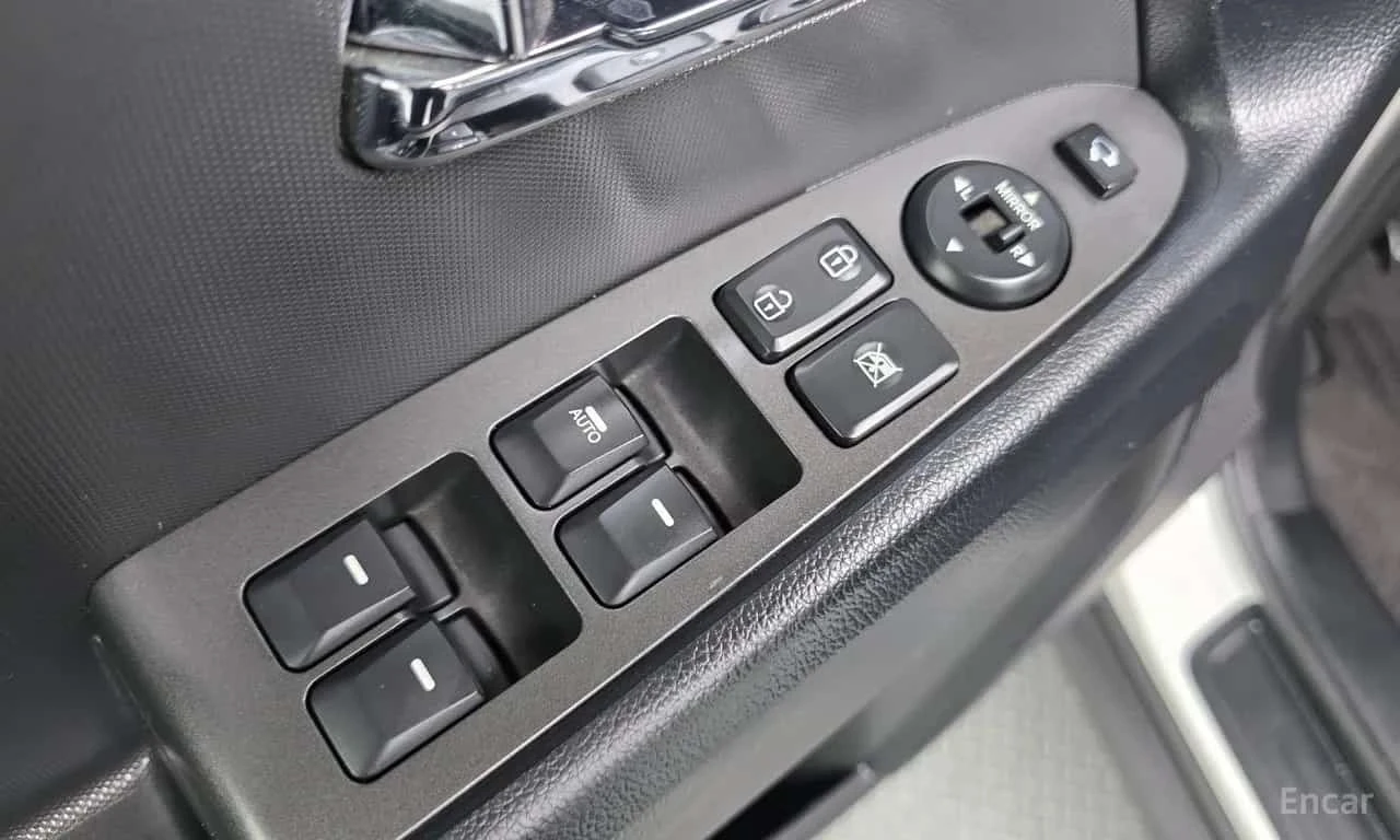 Kia Sportage * Diesel 2WD TLX * ���� �� �� | Mobile.bg � ����������� 13