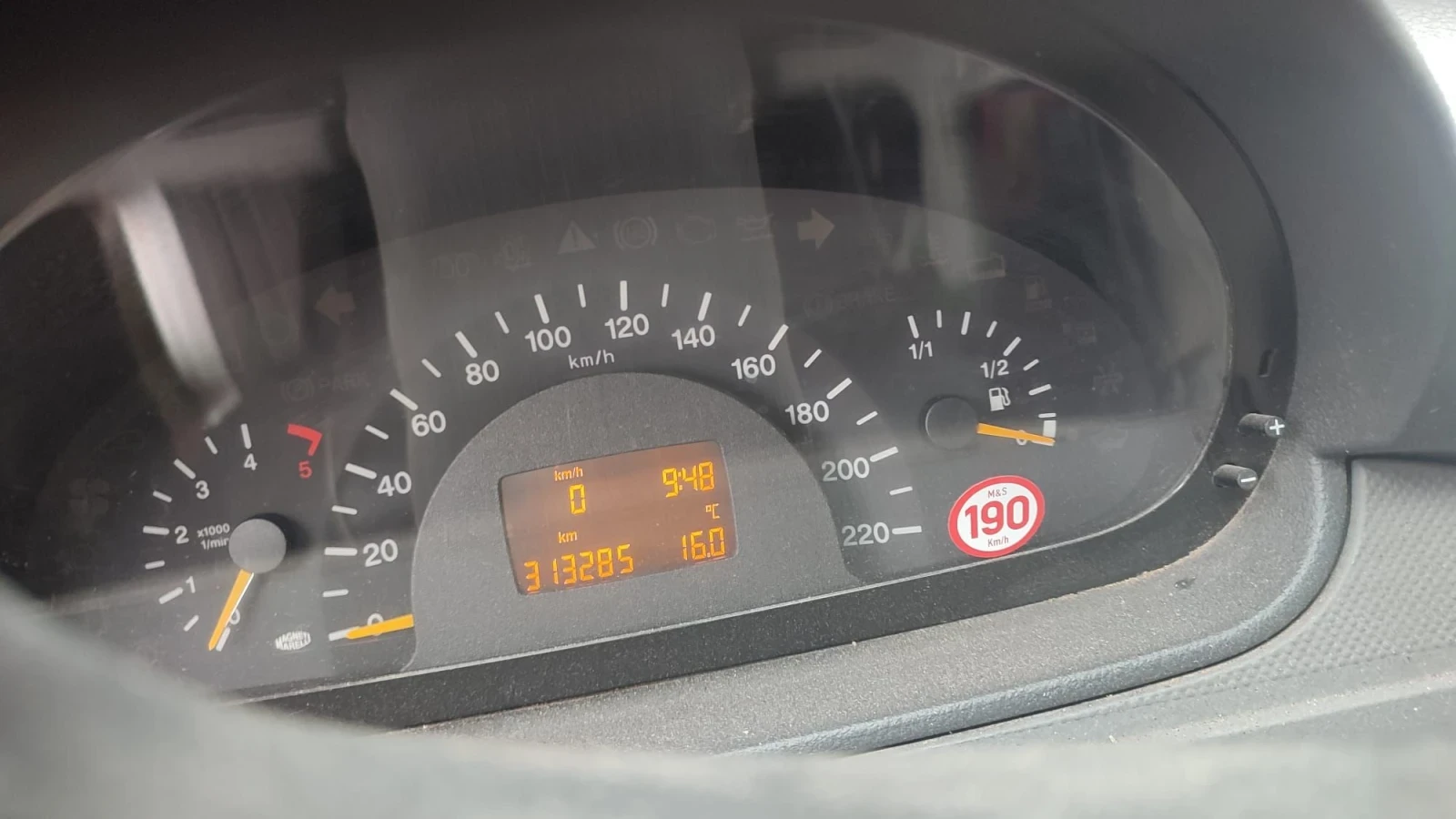 Mercedes-Benz Vito 8+ 1