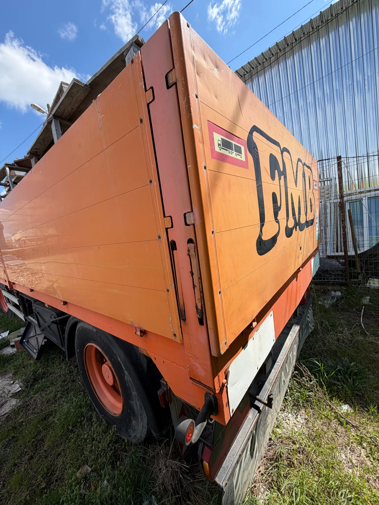 За камион Други, снимка 2 - Ремаркета - 54221017