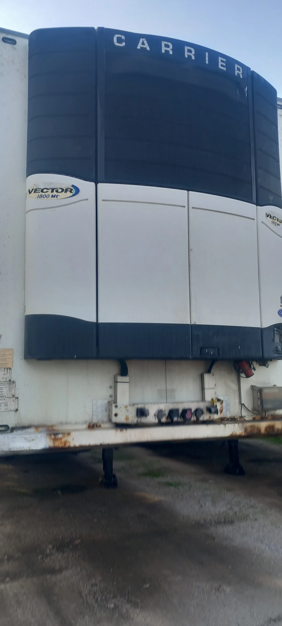 Полуремарке Schmitz SKO 24 BI TEMP