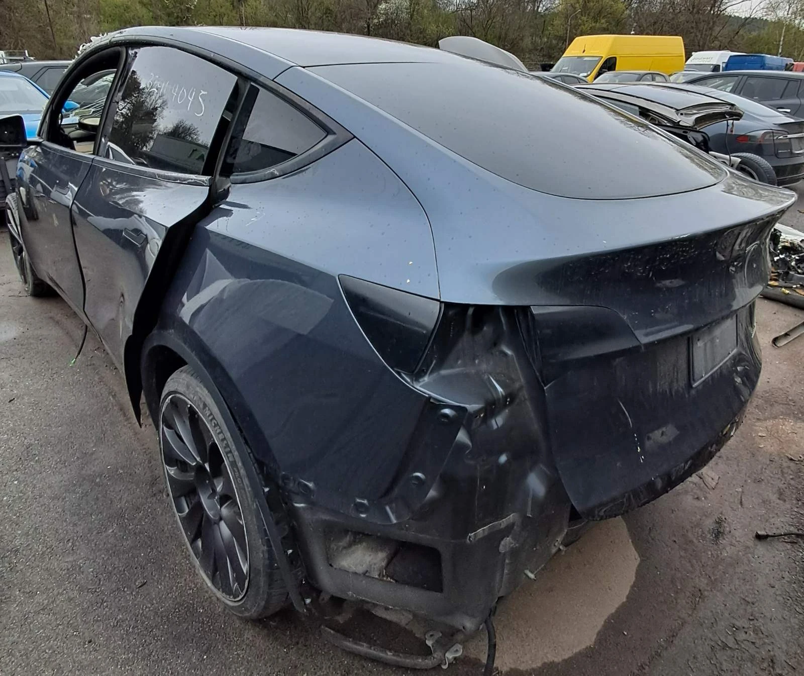 Оригинални авточасти за Тесла модел Y , снимка 2 - Части - 54275796