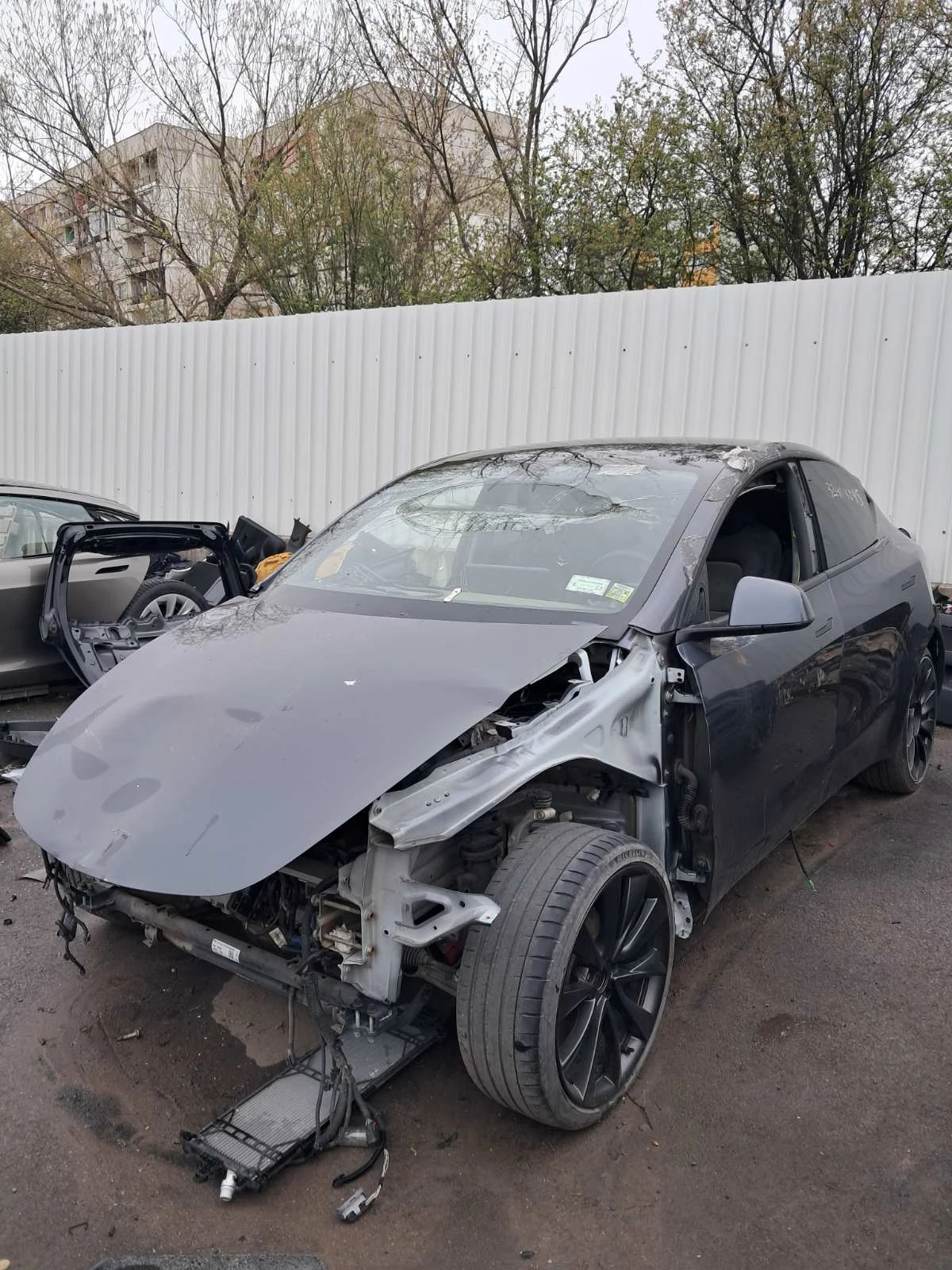 Оригинални авточасти за Тесла модел Y 