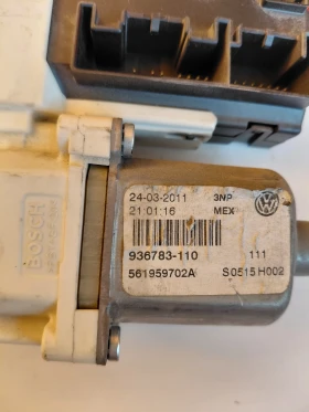 936783-110 3C0959792C Моторче ел.стъкло предна дясна врата  VW JETTA VI 2011г. 561959702A, снимка 2 - Части - 53635720