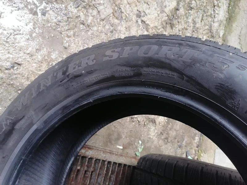 Гуми Зимни 235/60R18, снимка 9 - Гуми и джанти - 31789169