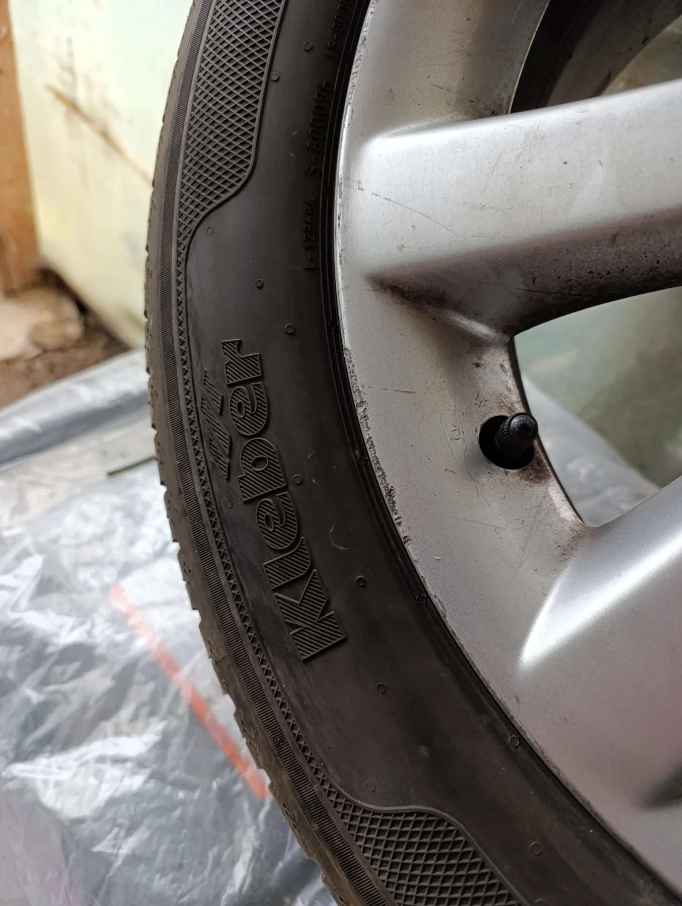    205/55R16  Toyota Corolla verso | Mobile.bg   3