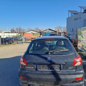 Peugeot 206 1.1 Много запазен автомобил., снимка 8