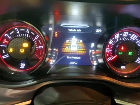 Dodge Challenger 3.6l Sxt, снимка 9