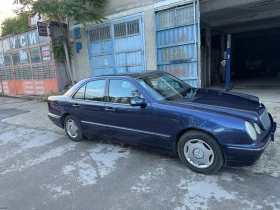 Обява за продажба на Mercedes-Benz E 200 ~5 000 лв. - изображение 7