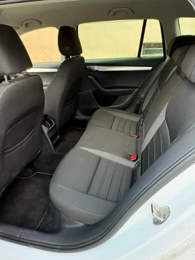 Skoda Octavia 2.0TDI CLEVER 7 DSG 150кс - 10000 € / 19558.30 лв. - 77916428 6