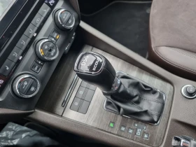 Skoda Octavia 2.0D SCOUT ШВЕЙЦАРИЯ, снимка 12 - Автомобили и джипове - 53613698